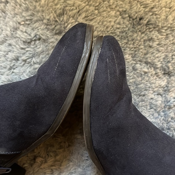 Navy Blue Suede Ankle Boots 7M - Picture 8 of 8